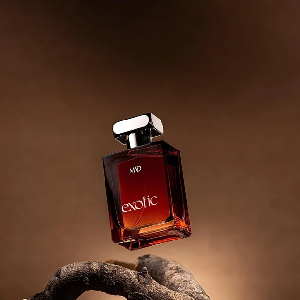 Bold and exotic fragrance for men and women